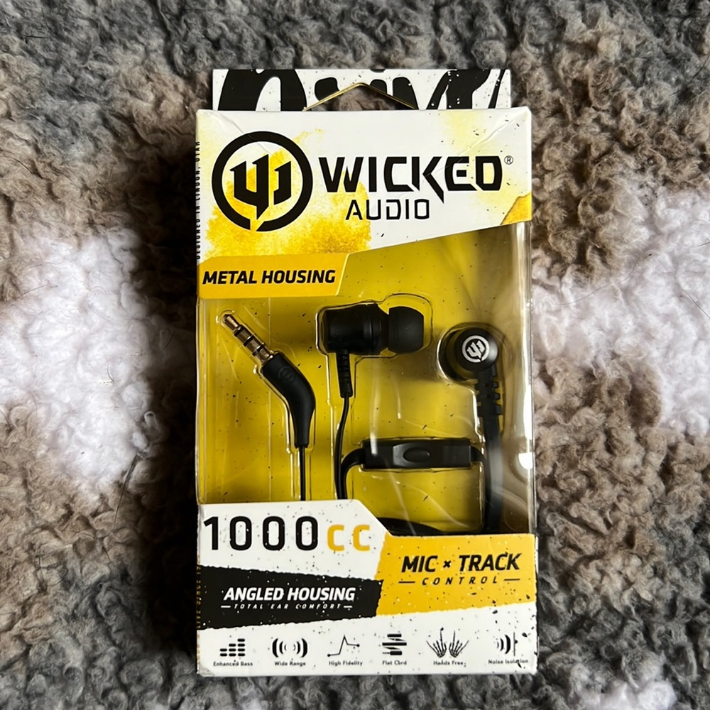 Ear buds